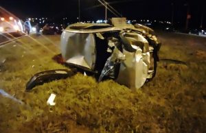 Acidente entre Gol e Monza deixa um morto e três feridos em Santo Antônio da Platina.