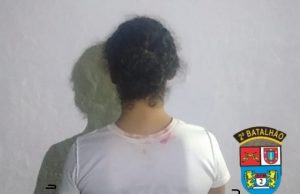 Policia Militar prende suspeita de atacar Isabelly com ácido, ela confessou o crime que teria sido por ciúmes.