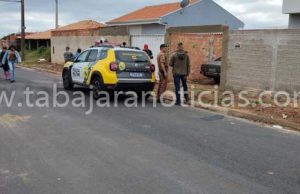 Morador chega do trabalho e encontra homem morto a pauladas no quintal de sua residência em Jacarezinho.