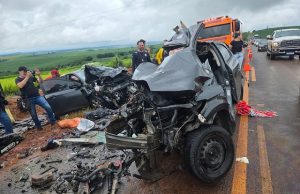 Acidente na PR 445, região de Londrina, deixa dois feridos e quatro mortos entre eles uma mulher grávida.