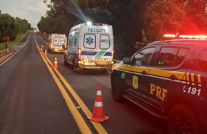 Pedestre morre atropelado por caminhão na BR-153 em Santo Antônio da Platina.