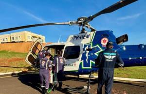 Criança de 3 anos sofre queda e é transferida de helicóptero para Londrina.