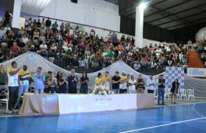 ESPORTE Prefeito dá início oficial aos Jogos Escolares do Paraná em Jacarezinho