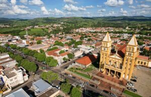 RELATÓRIO Jacarezinho investe R$ 7 milhões em compras públicas e avança em políticas ambientais