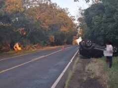 Colisão traseira deixa ferido na PR-218 em Joaquim Távora