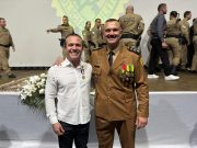 JACAREZINHO Palhares recebe Medalha Guardião do Norte Pioneiro durante comemorações dos 73 anos do 2º BPM
