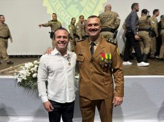 JACAREZINHO Palhares recebe Medalha Guardião do Norte Pioneiro durante comemorações dos 73 anos do 2º BPM