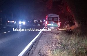 Grave acidente entre Carlópolis e Fartura deixa mortos e feridos, incluindo uma criança de aproximadamente trez anos.