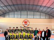 Jacarezinho é campeão invicto no vôlei masculino e conquista destaque nos Jogos da Juventude do Paraná