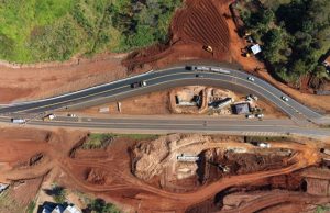 Duplicação da BR-153: Concessionária realiza desvios para obras em viadutos