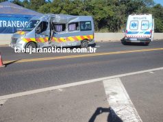acidente entre van, caminhão e carreta deixa trânsito lento na BR-153 em Jacarezinho