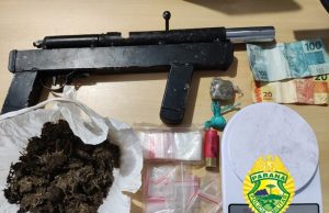 POLÍCIA MILITAR APREENDE ARMA DE FOGO, MUNIÇÃO E ENTORPECENTES, EM SANTO ANTÔNIO DA PLATINA/PR.