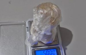 POLÍCIA MILITAR REALIZA APREENSÃO DE “CRACK”, COCAÍNA E REALIZA PRISÃO POR TRÁFICO DE DROGAS EM SIQUEIRA CAMPOS/PR.